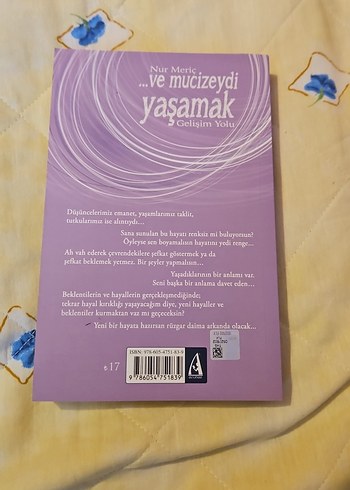 Beden ...ve mucizeydi yaşamak - Nur Meriç