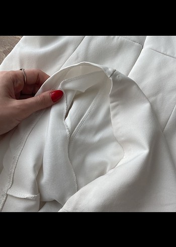 Dantel Detaylı Straplez Mini Beyaz Elbise - Görsel 4