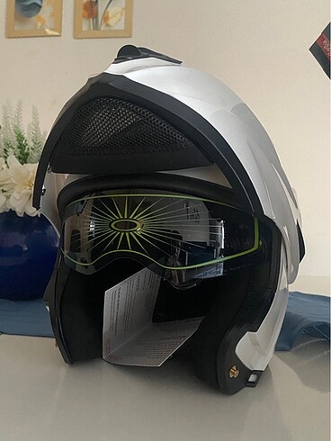 Virtue Çene Açılır Güneş Vizörlü Beyaz Kask M Beden Sıfır kutul - Görsel 5