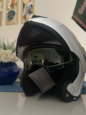 Virtue Çene Açılır Güneş Vizörlü Beyaz Kask M Beden Sıfır kutul - Görsel 10