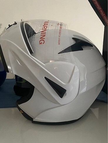 Virtue Çene Açılır Güneş Vizörlü Beyaz Kask M Beden Sıfır kutul - Görsel 11