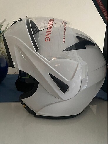Virtue Çene Açılır Güneş Vizörlü Beyaz Kask M Beden Sıfır kutul - Görsel 8