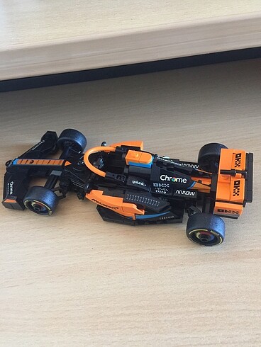 Diğer Lego araba