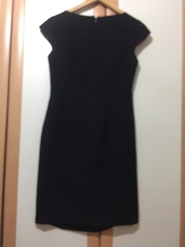 Siyah Elbise - Görsel 5