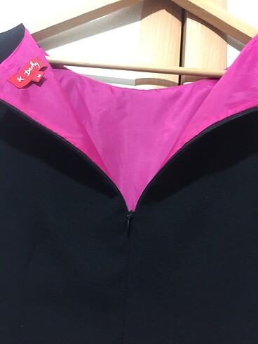 Siyah Elbise - Görsel 8