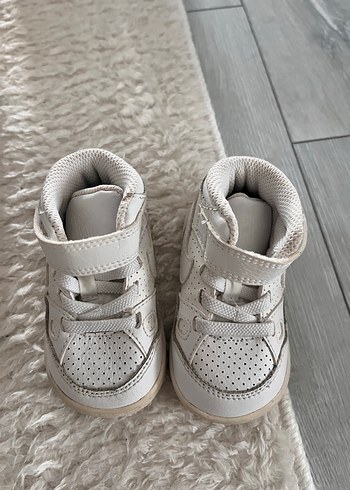 Erkek Çocuk Beyaz Cırt Cırtlı Spor Ayakkabı - Görsel 5