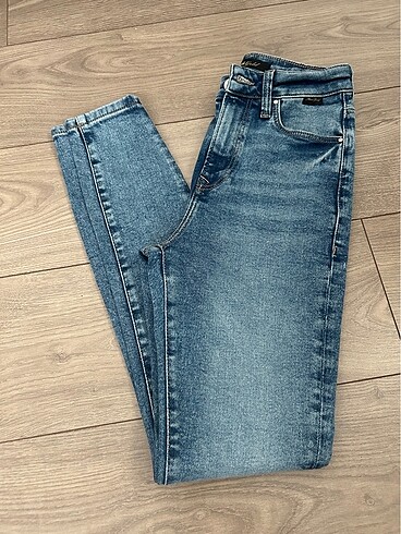 Jean.