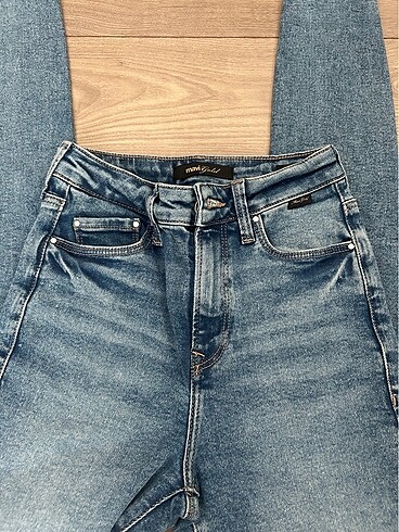 26 Beden Jean.