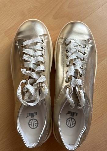 Elle Kadın Altın Renkli Dolgu Topuklu Bağcıklı Spor Ayakkabı - Görsel 5