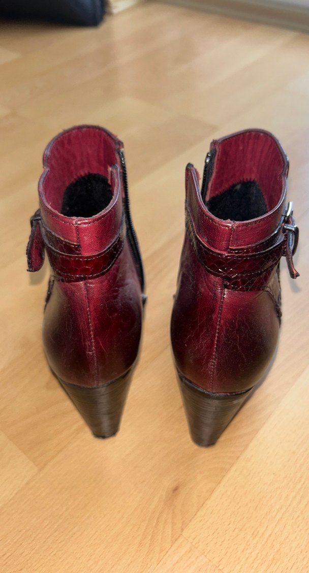 Bordo Deri Dolgu Topuklu Kadın Bot - Görsel 4