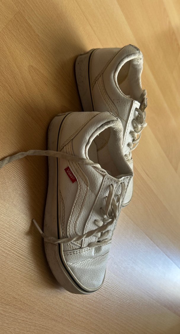 Vans Beyaz Düz Tabanlı Kadın Spor Ayakkabı - Görsel 3