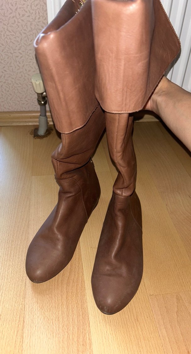 Kahverengi Uzun Halka Detaylı Deri Çizme - Görsel 4