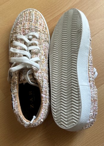 Zara Bej Pullu Dokumalı Kadın Spor Ayakkabı - Görsel 6