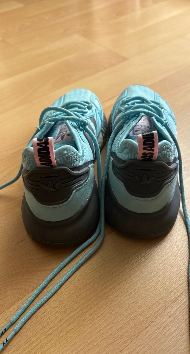 Adidas Turkuaz Bağcıklı Kadın Spor Ayakkabı - Görsel 4