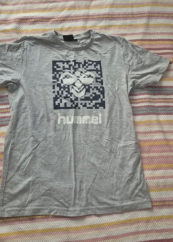 Hummel Erkek Gri Baskılı Kısa Kollu Tişört