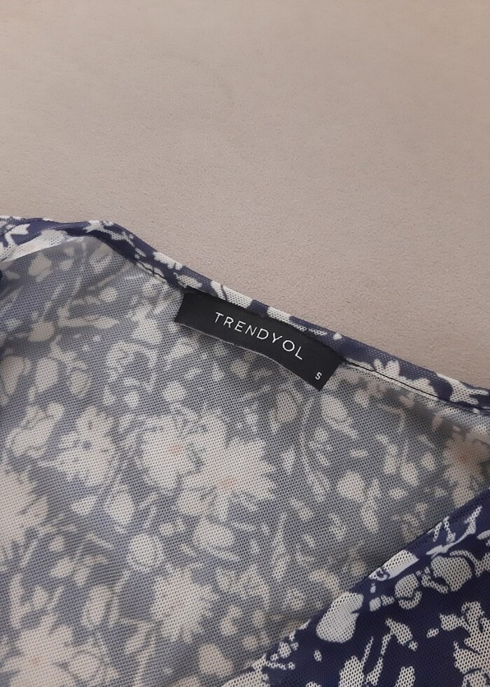 Çiçekli bluz  - Görsel 3