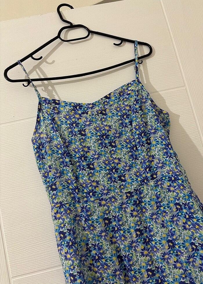 Çiçekli elbise - Görsel 2