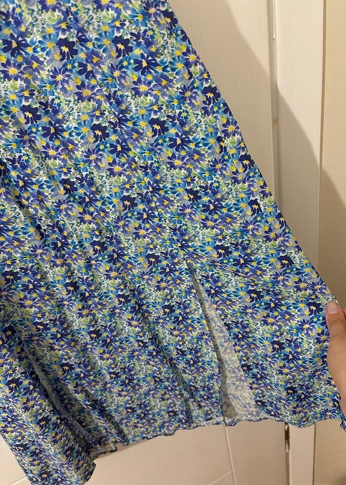 Çiçekli elbise - Görsel 3