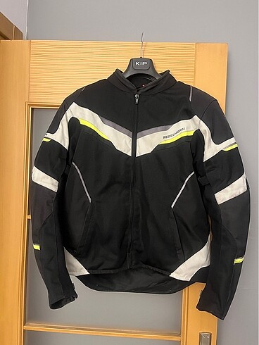 Rebelhorn Flux Motorsiklet Montu