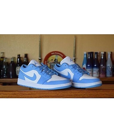 Nike air jordan mavi beyaz kısa