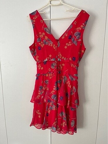 Çiçekli elbise - Görsel 4