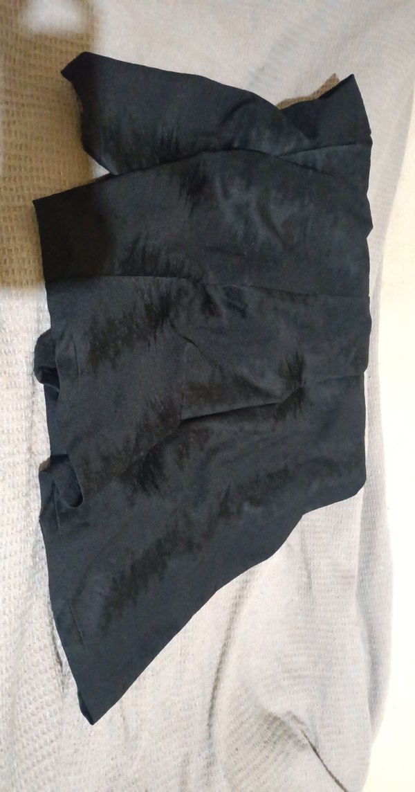 Siyah Uzun Dökümlü Gotik Etek - Görsel 5