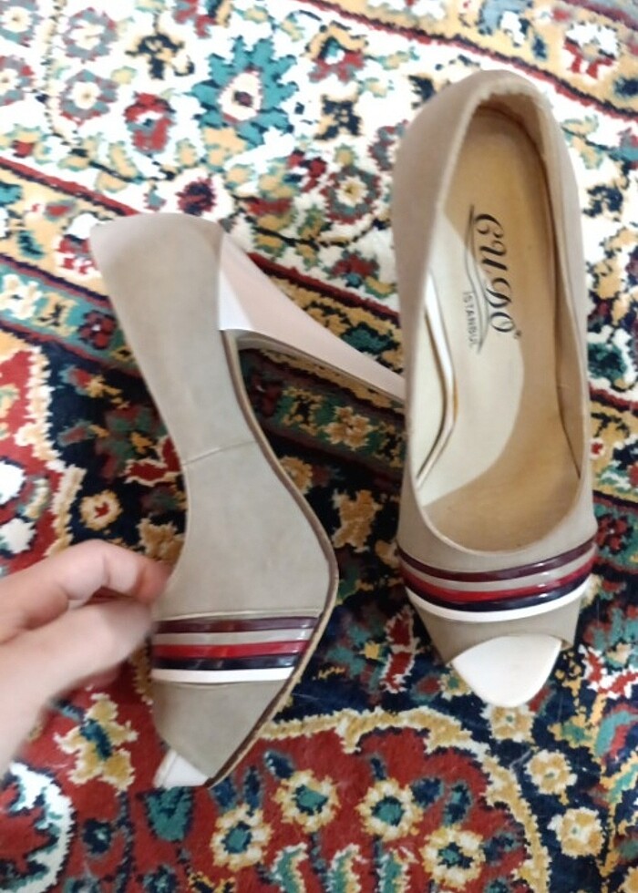 Yüksek topuklu ayakkabı  - Görsel 3