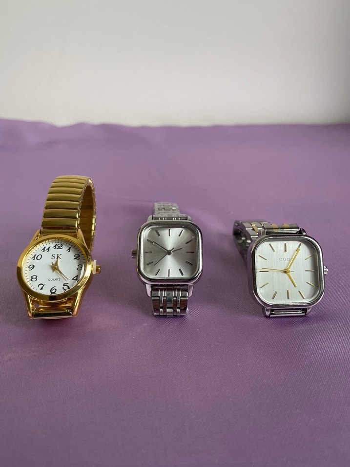 Klasik Gri Altın Renkli Kadın Saati - Görsel 3