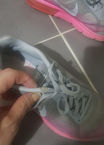 37,5 Beden Nike Air max spor ayakkabı