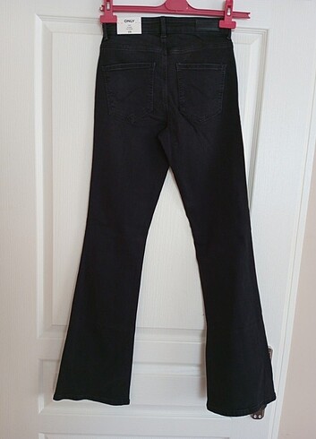 Kadın only Jean flare etiketli 