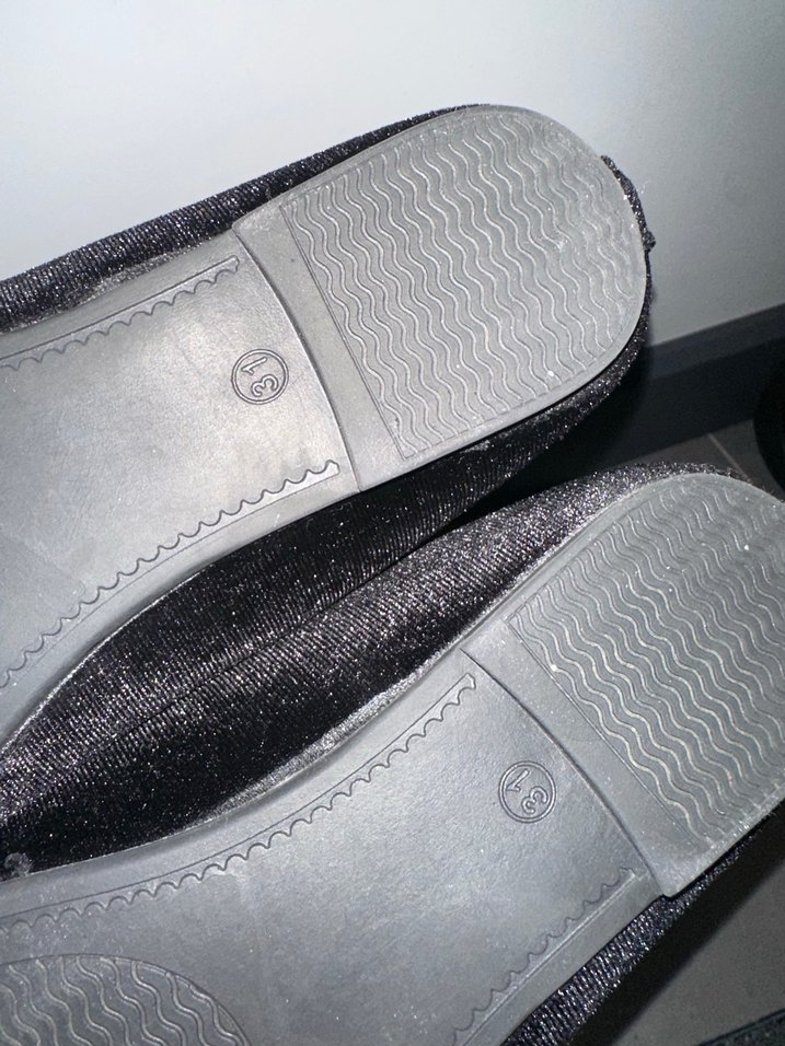 Kız Çocuk Siyah Tokalı Babet Ayakkabı - Görsel 3