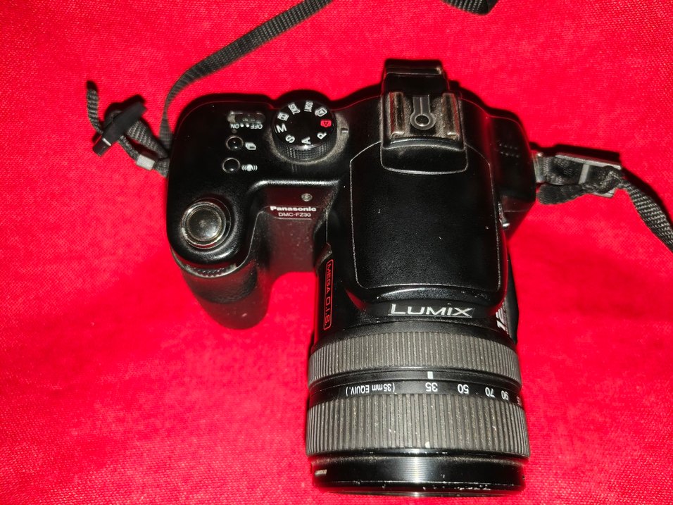 Kırmızı Panasonic Lumix Dijital Fotoğraf Makinesi - Görsel 5