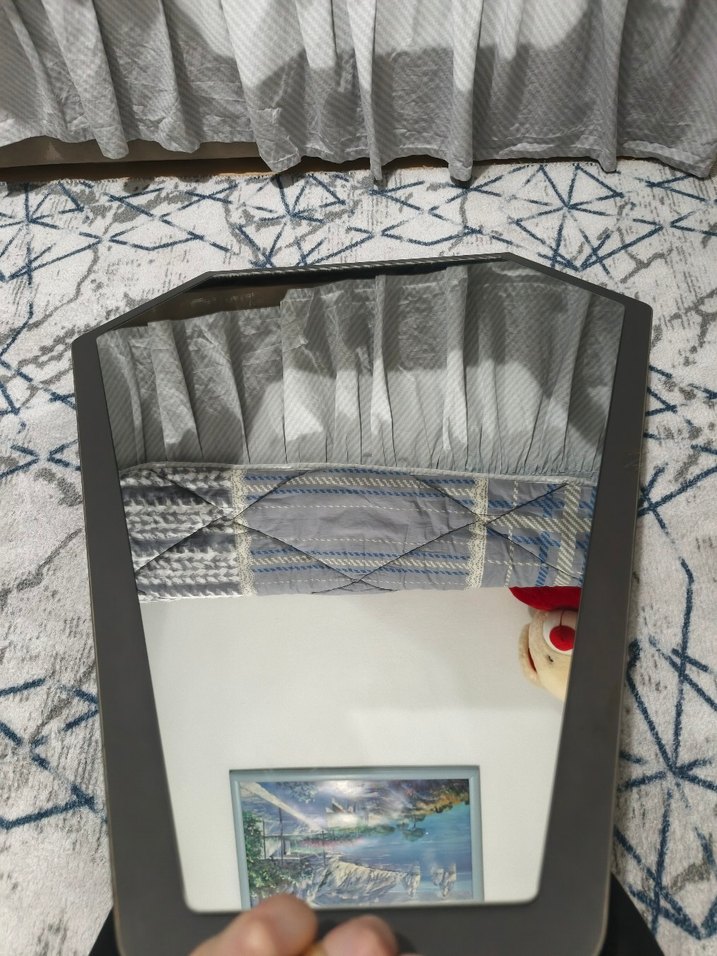 Beyaz Çerçeveli Dekoratif Ayna - Görsel 3