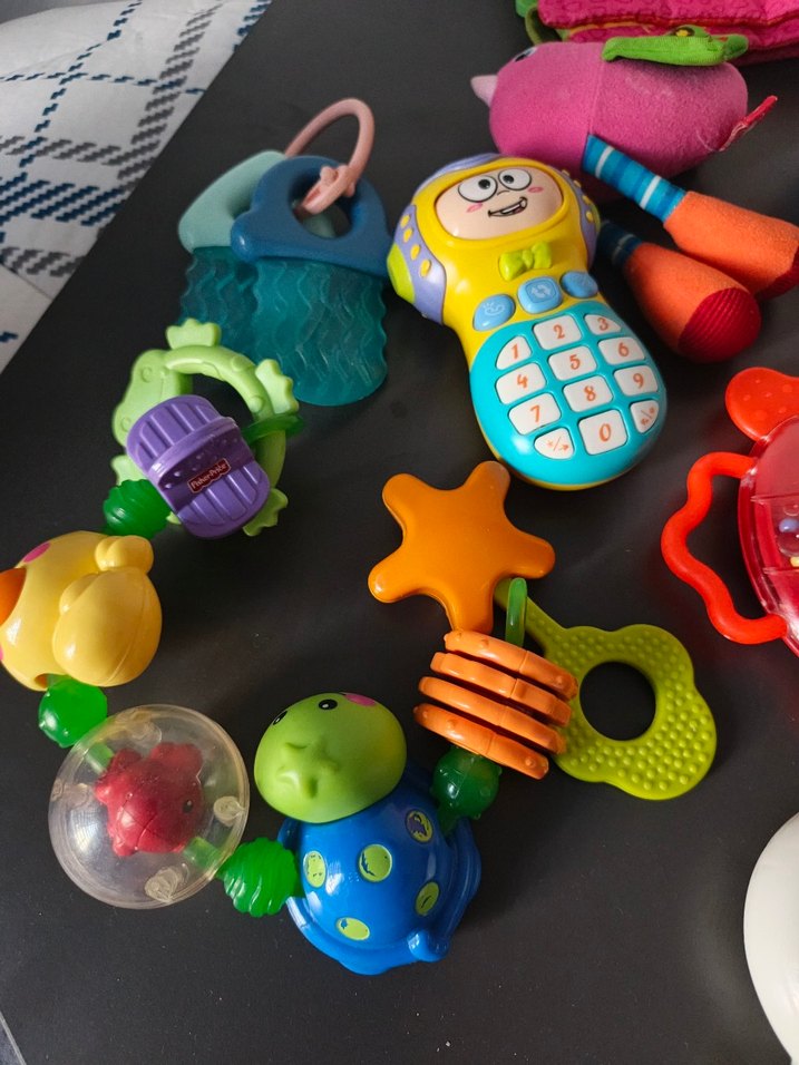 Renkli Diş Kaşıyıcı ve Çıngırak Seti - Görsel 5