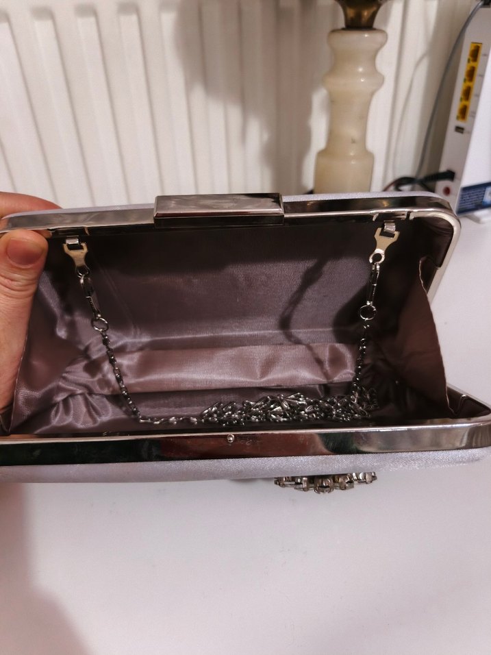 Gri İşlemeli Payetli Kadın Portföy Çanta - Görsel 4