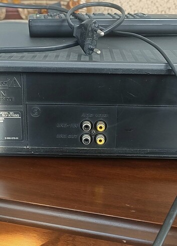 Beden SONY SLV-X715 VHS VCR KASET OYNATICI