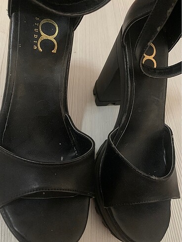 38 Beden #platform #siyah