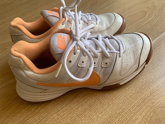 38,5 Beden #nike #sporayakkabı #kadın