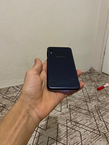 Samsung m10