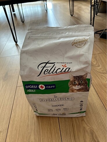2 kg kedi maması