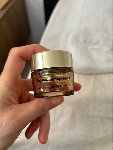 Estee Lauder goz cevresi kremi