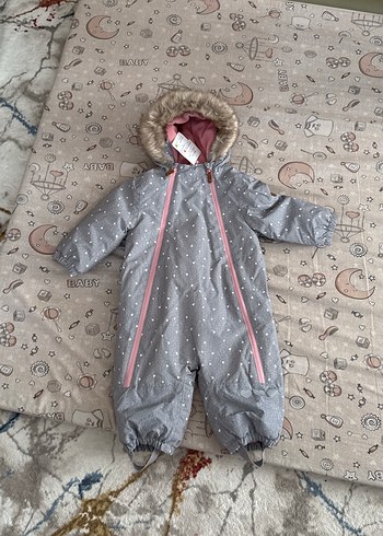 Gri Kürklü Bebek Kız Tulumu Kapüşonlu