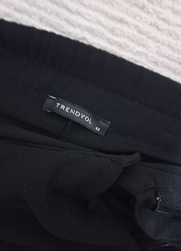 40 Beden Siyah pantolon