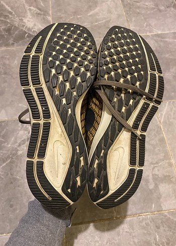 Yılan Desenli Kahverengi Bağcıklı Spor Ayakkabı - Görsel 9