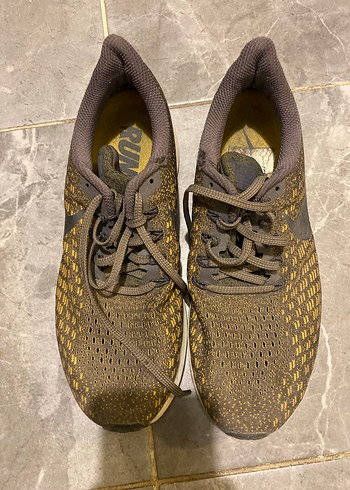 Yılan Desenli Kahverengi Bağcıklı Spor Ayakkabı - Görsel 3