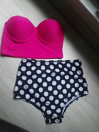 pembe bikini