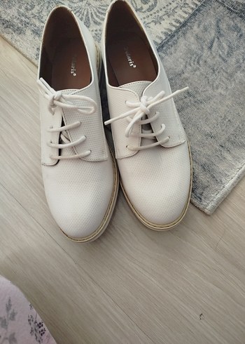 Beyaz Kadın Klasik Ayakkabı - Görsel 7