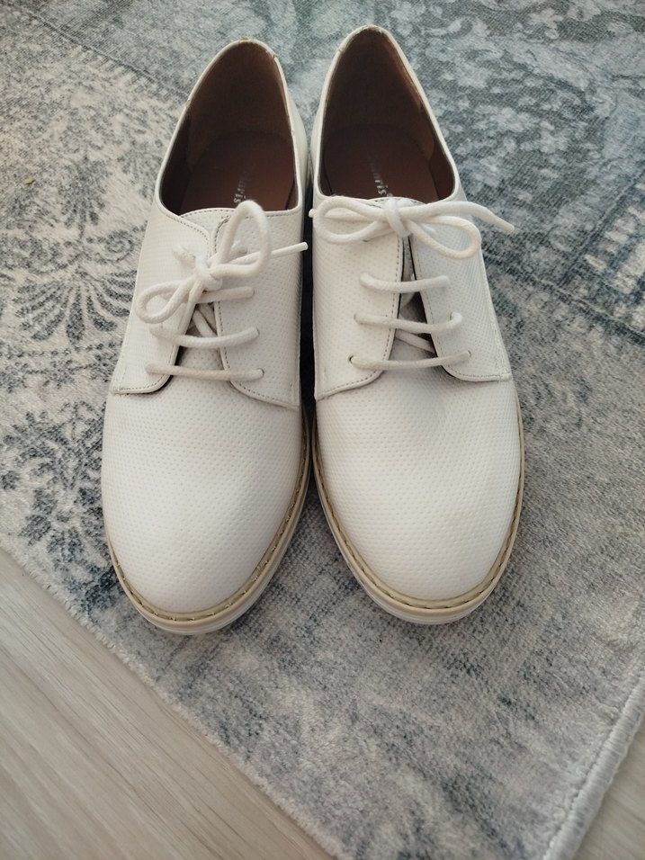 Beyaz Kadın Klasik Ayakkabı - Görsel 2