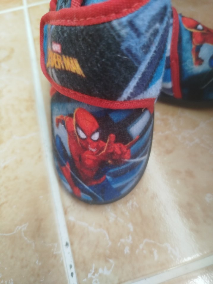 Örümcek Adam Baskılı Erkek Çocuk Ev Terliği - Görsel 4