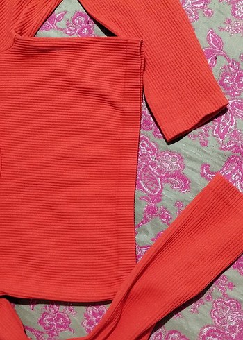 Kırmızı uzun kol crop - Görsel 5